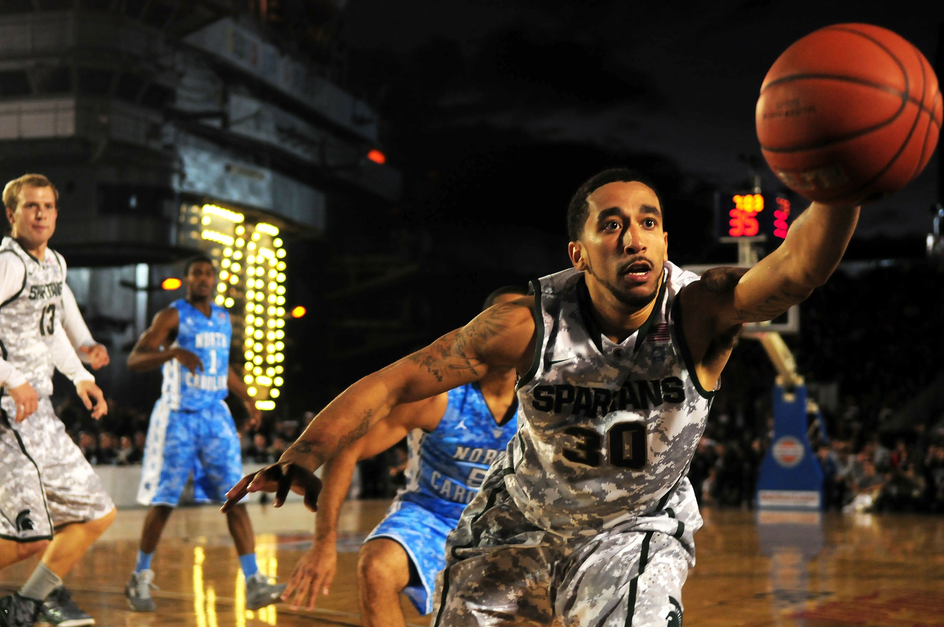 Get The Edge On March Madness - AudioFetch Audio Over WiFi basketball 95607 1920 - AudioFetch Audio Over WiFi